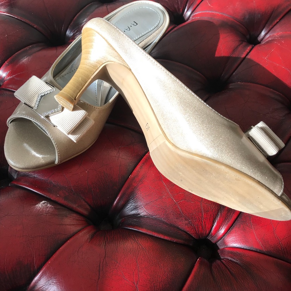 Sandal - Picture 6 of 8